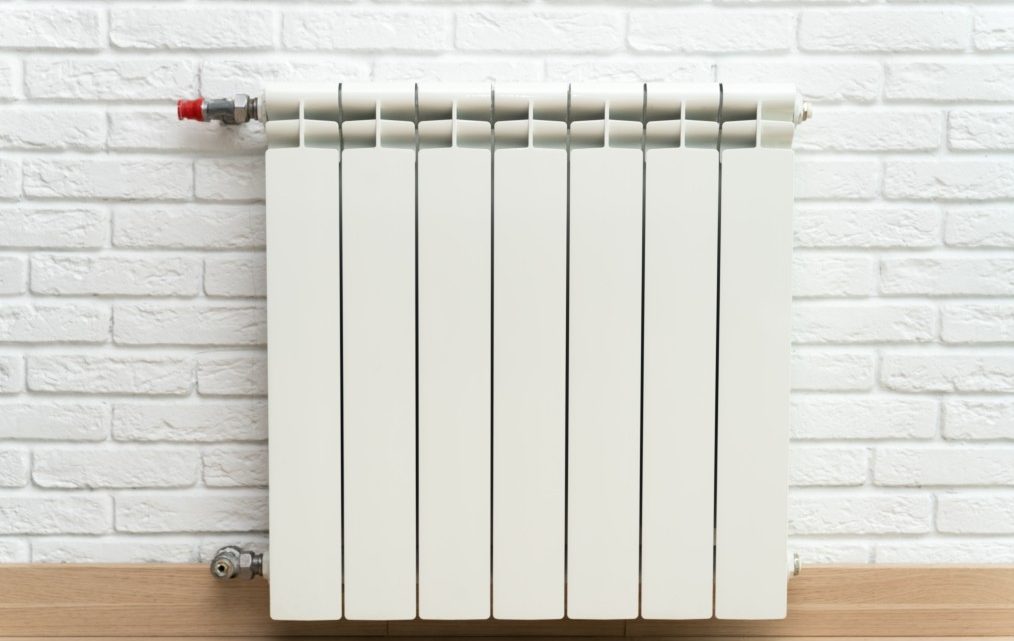 Comment faire pour remplacer un vieux radiateur ?